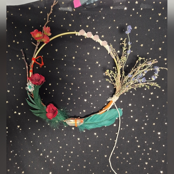 Crystal Seasons Floral Hoop Wreath - Picture 3 of 8